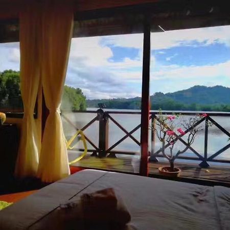 Gayang Friendly Water House Homestay Kota Kinabalu Exterior foto