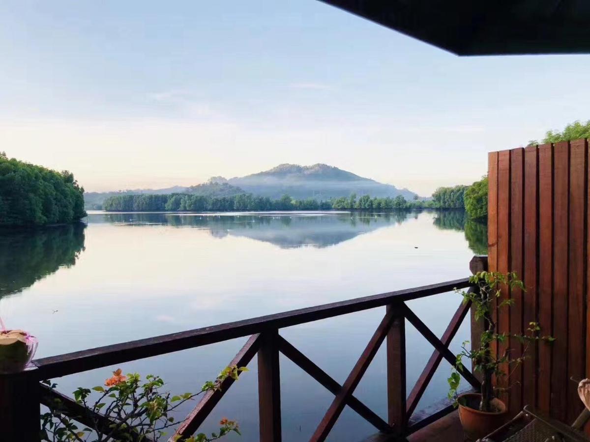 Gayang Friendly Water House Homestay Kota Kinabalu Exterior foto