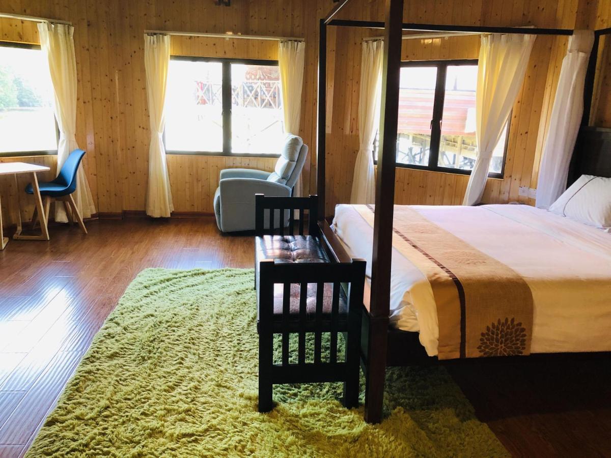 Gayang Friendly Water House Homestay Kota Kinabalu Exterior foto