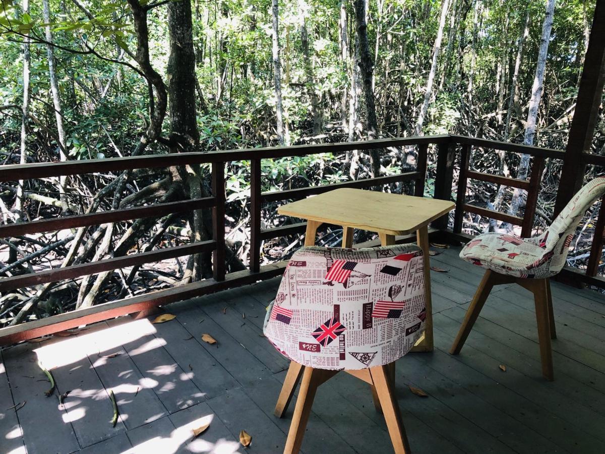 Gayang Friendly Water House Homestay Kota Kinabalu Exterior foto