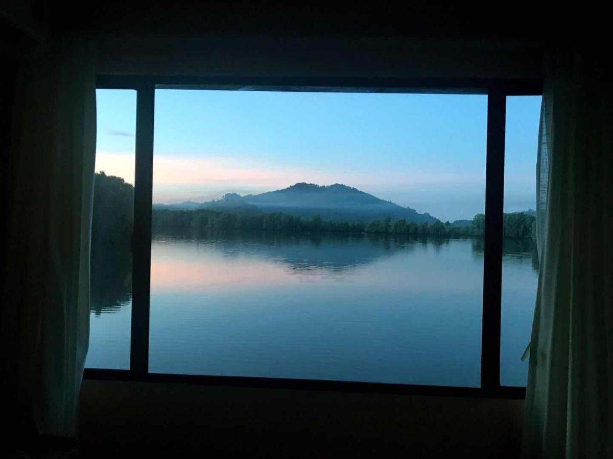 Gayang Friendly Water House Homestay Kota Kinabalu Exterior foto
